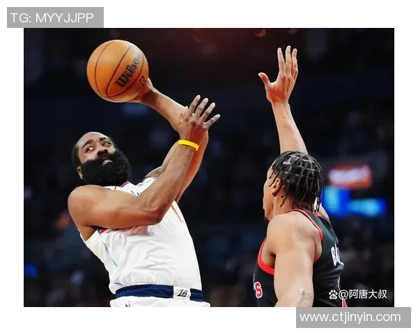 篮网与公牛激战三加时赛场上演惊心动魄的篮球对决